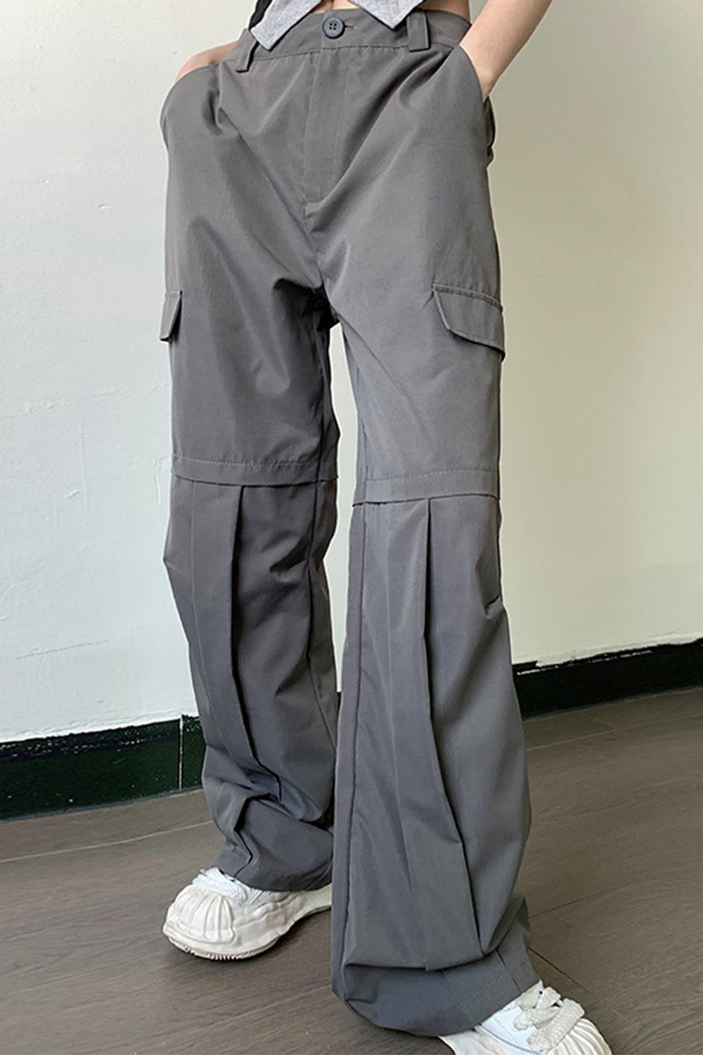 Pockets Pleated Grey Straight Leg Pants