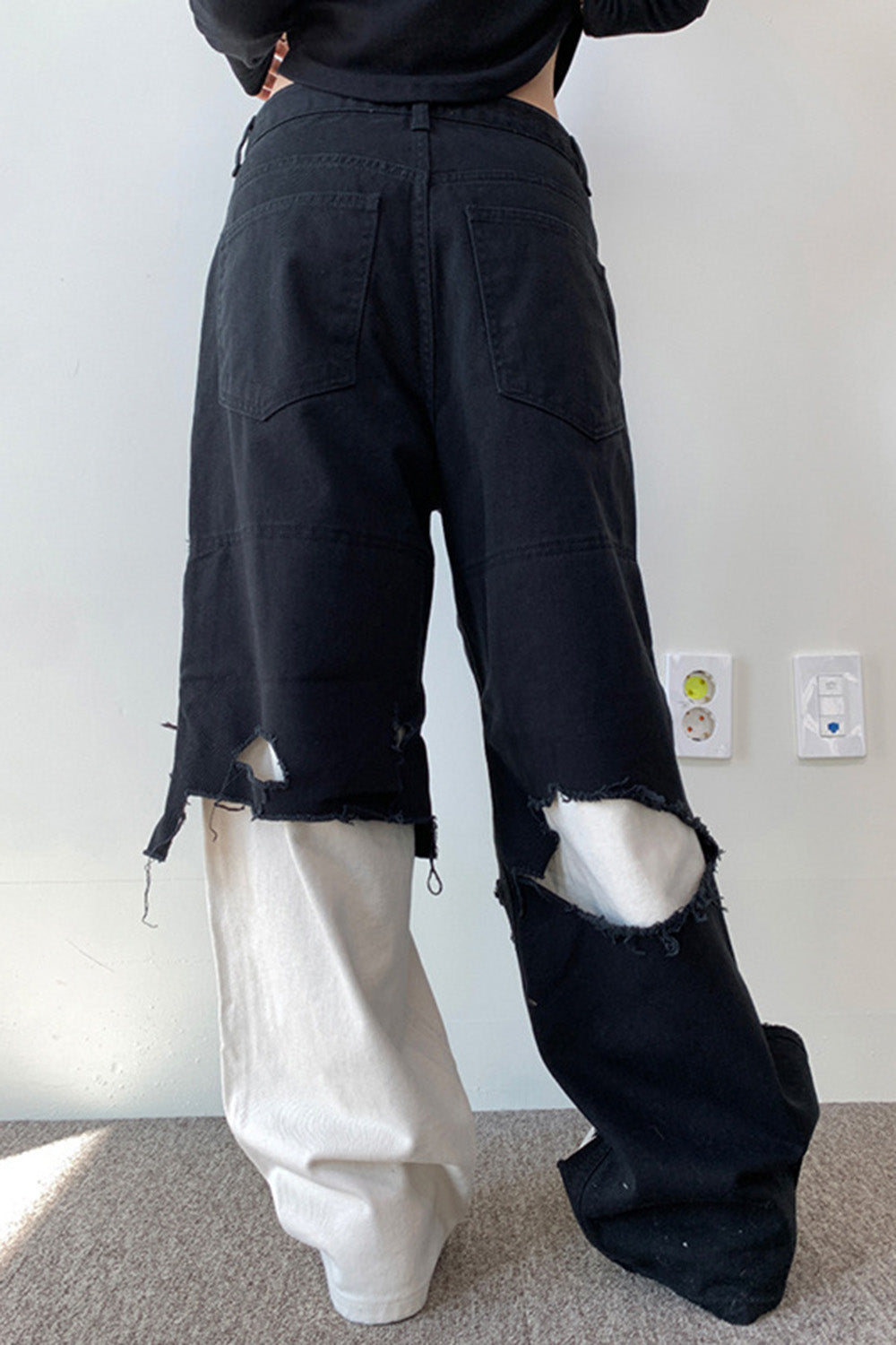 Contrast Color Raw Edge Wide Leg Denim Jeans